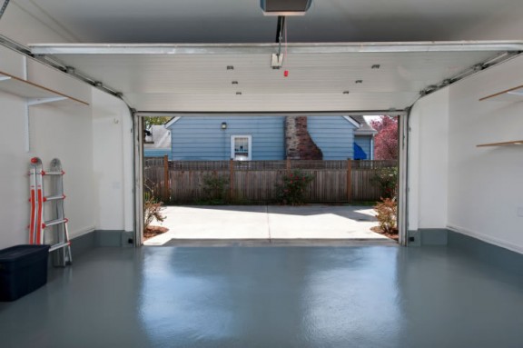 residental garage door