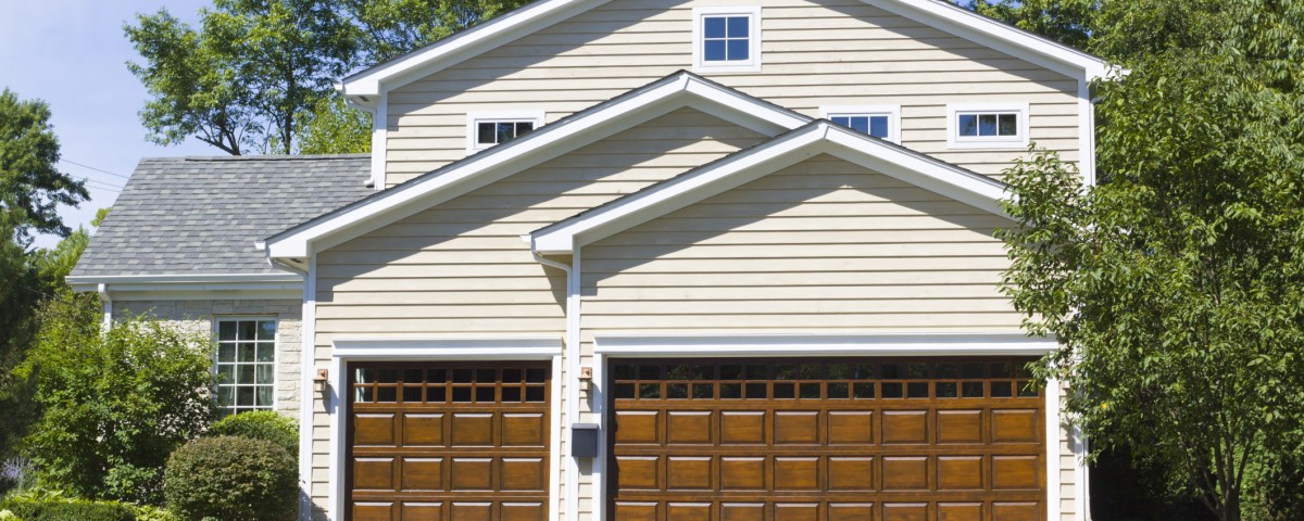 Do You Need A New Garage Door? Here’s How You Can Tell! - Integrity ...